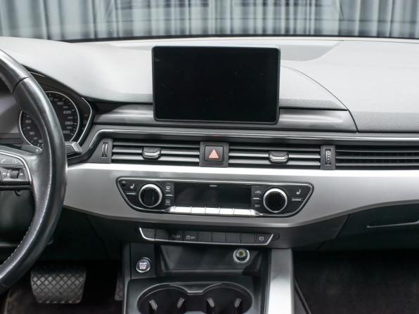 Audi A4 V (B9) с пробегом 2018 года, цена 2 298 000 рублей, 119603 км, седан, Автокод Объявления