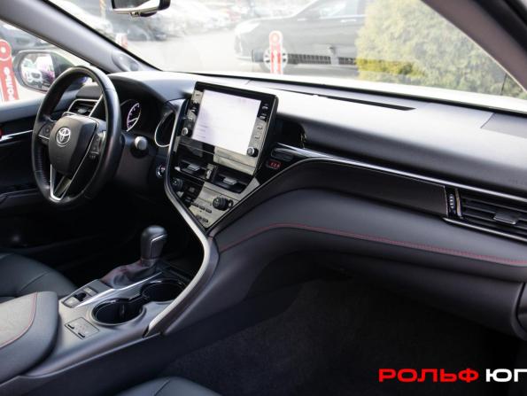 Toyota Camry VIII (XV70) Рестайлинг с пробегом 2021 года, цена 3 465 000 рублей, 25400 км, седан, Автокод Объявления