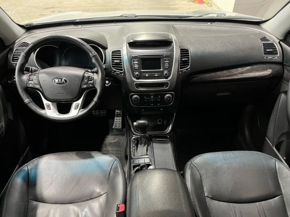 Kia Sorento II Рестайлинг с пробегом 2012 года, цена 1 260 000 рублей, 358934 км, внедорожник, Автокод Объявления