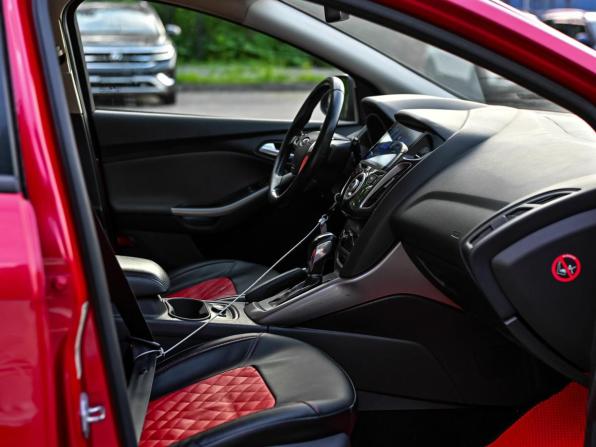 Ford Focus III с пробегом 2014 года, цена 638 000 рублей, 227146 км, хэтчбек, Автокод Объявления