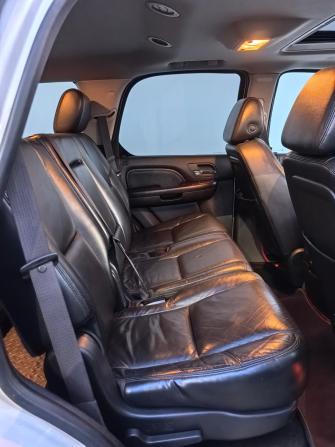 Cadillac Escalade III с пробегом 2007 года, цена 1 270 000 рублей, 296165 км, внедорожник, Автокод Объявления