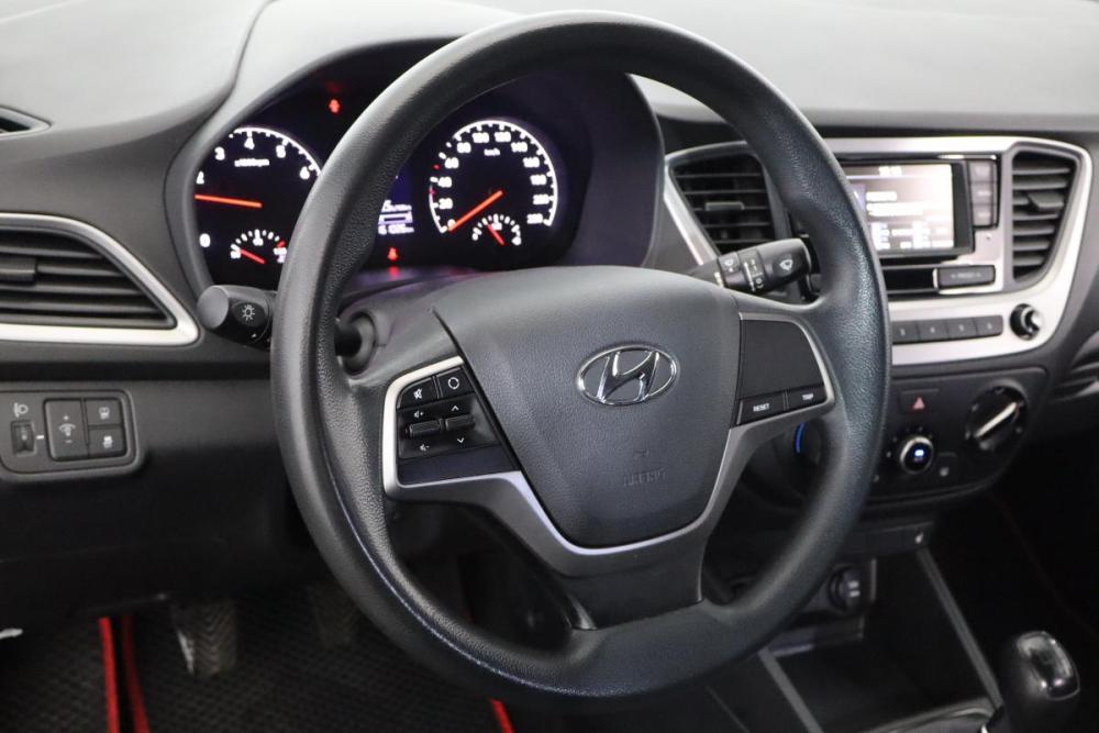 Hyundai Solaris II Санкт-Петербург  - изображение 8