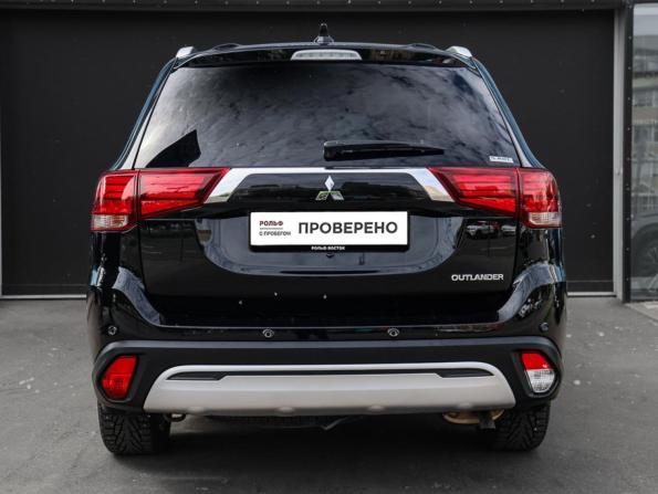 Mitsubishi Outlander III Рестайлинг 3 с пробегом 2021 года, цена 3 197 000 рублей, 29061 км, внедорожник, Автокод Объявления