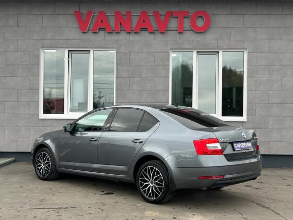 Skoda Octavia III (A7) Рестайлинг с пробегом 2017 года, цена 1 835 000 рублей, 122040 км, лифтбек, Автокод Объявления