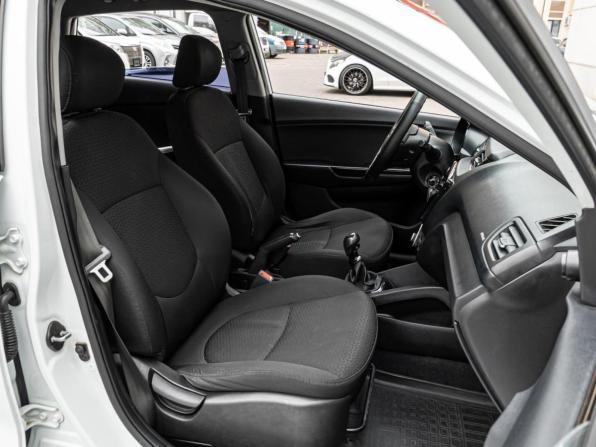 Kia Rio III с пробегом 2014 года, цена 730 000 рублей, 255004 км, хэтчбек, Автокод Объявления