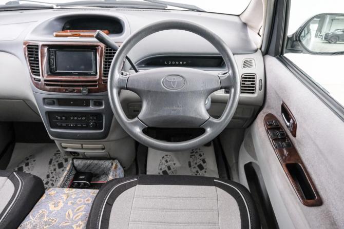 Toyota Nadia с пробегом 2000 года, цена 789 000 рублей, 250000 км, компактвэн, Автокод Объявления