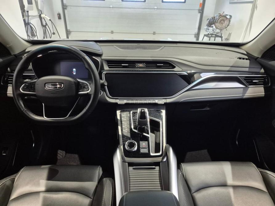 Geely Atlas Pro Москва  - изображение 8