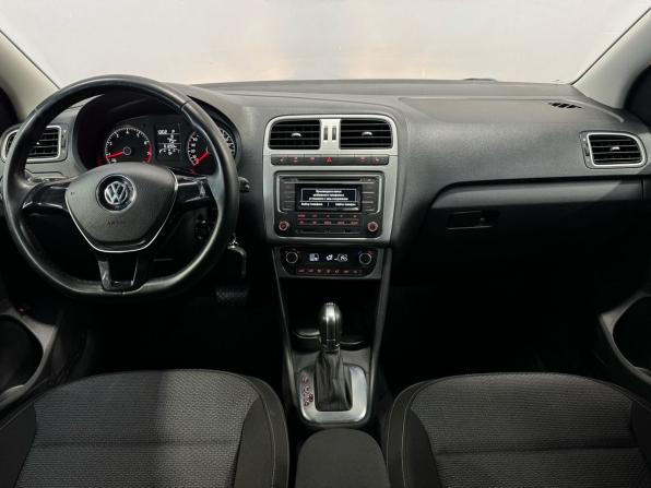 Volkswagen Polo V Рестайлинг с пробегом 2018 года, цена 1 490 000 рублей, 61229 км, седан, Автокод Объявления