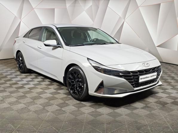 Hyundai Elantra VII (CN7) с пробегом 2022 года, цена 2 065 000 рублей, 92560 км, седан, Автокод Объявления