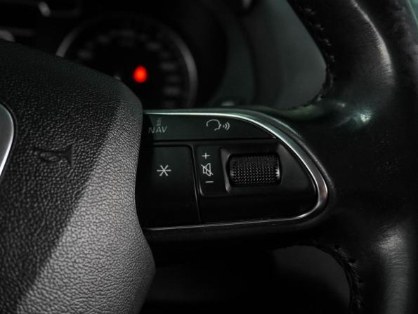 Audi Q3 I (8U) с пробегом 2013 года, цена 1 630 000 рублей, 156493 км, внедорожник, Автокод Объявления