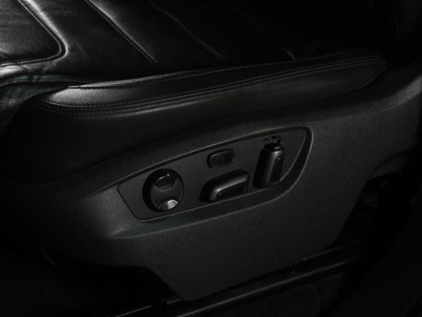 Volkswagen Touareg II с пробегом 2013 года, цена 2 749 000 рублей, 224633 км, внедорожник, Автокод Объявления