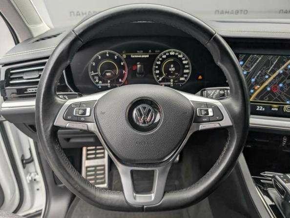 Volkswagen Touareg III с пробегом 2020 года, цена 4 049 000 рублей, 199977 км, внедорожник, Автокод Объявления