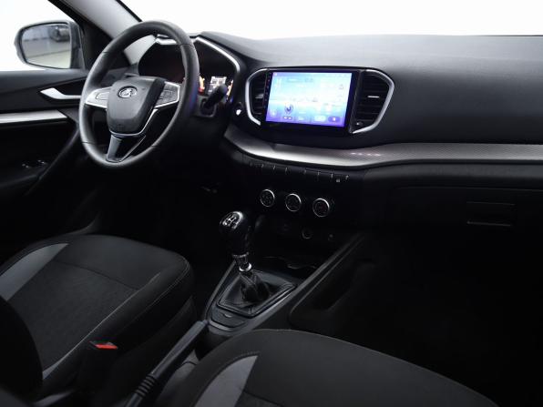 Lada (ВАЗ) Vesta I Рестайлинг (NG) с пробегом 2024 года, цена 1 270 000 рублей, 56493 км, универсал, Автокод Объявления