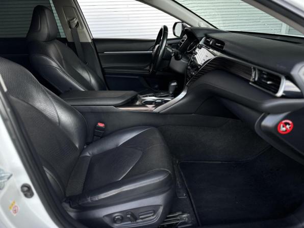 Toyota Camry VIII (XV70) с пробегом 2018 года, цена 2 175 000 рублей, 238690 км, седан, Автокод Объявления