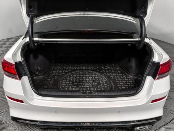 Kia Optima IV Рестайлинг с пробегом 2018 года, цена 1 535 000 рублей, 140000 км, седан, Автокод Объявления
