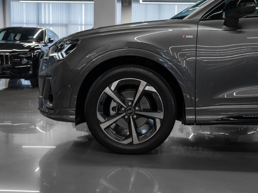 Audi Q3 II (F3) Москва  - изображение 24