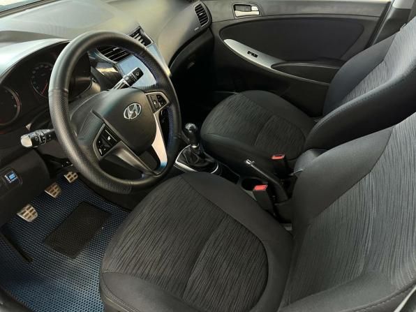 Hyundai Solaris I Рестайлинг с пробегом 2015 года, цена 806 490 рублей, 196000 км, седан, Автокод Объявления