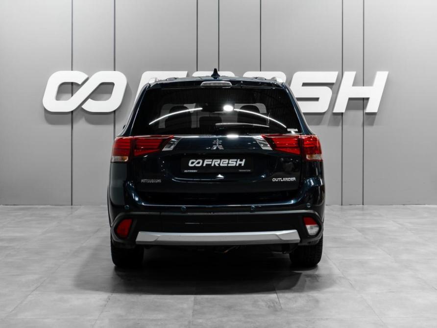 Mitsubishi Outlander III Рестайлинг 2 Тюмень  - изображение 4