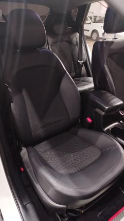 Hyundai ix35 I с пробегом 2011 года, цена 1 110 000 рублей, 198556 км, внедорожник, Автокод Объявления