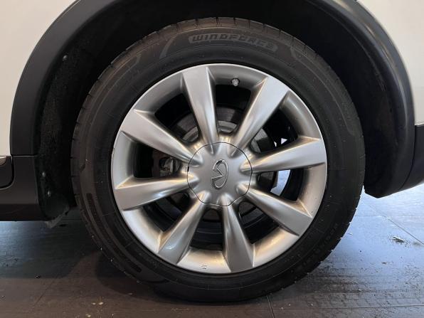 Infiniti QX50 I с пробегом 2013 года, цена 1 740 000 рублей, 155890 км, внедорожник, Автокод Объявления