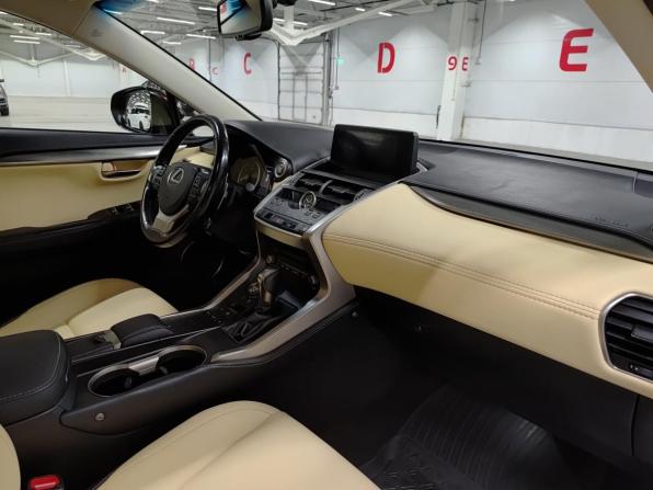 Lexus NX I Рестайлинг с пробегом 2017 года, цена 3 499 000 рублей, 50093 км, внедорожник, Автокод Объявления
