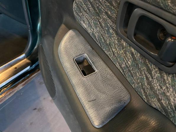 Nissan Almera I (N15) с пробегом 1997 года, цена 100 000 рублей, 304842 км, седан, Автокод Объявления