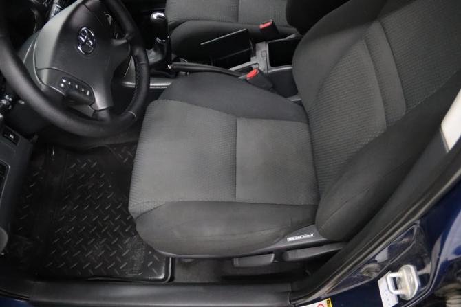 Toyota Avensis II с пробегом 2006 года, цена 640 150 рублей, 307713 км, седан, Автокод Объявления