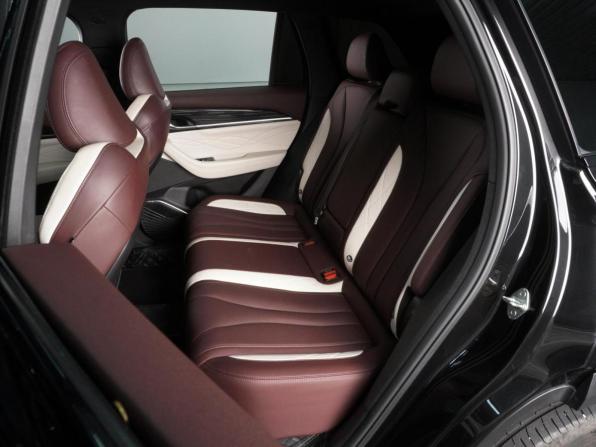 Geely Monjaro I с пробегом 2023 года, цена 3 189 000 рублей, 20341 км, внедорожник, Автокод Объявления
