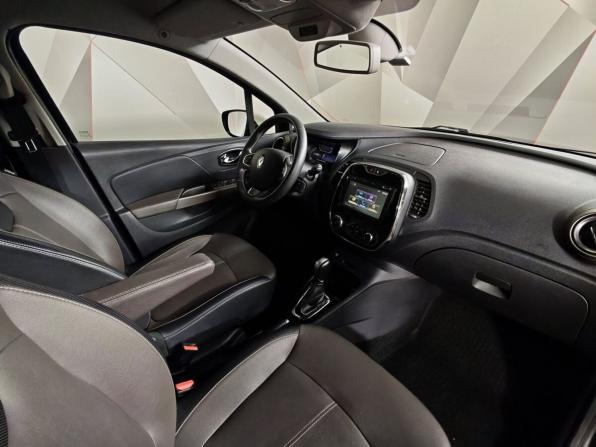 Renault Kaptur I с пробегом 2018 года, цена 1 195 000 рублей, 231090 км, внедорожник, Автокод Объявления