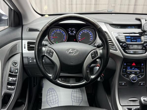 Hyundai Elantra V (MD) Рестайлинг с пробегом 2014 года, цена 999 000 рублей, 173109 км, седан, Автокод Объявления