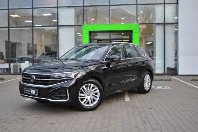 Volkswagen Touareg III Рестайлинг с пробегом 2025 года, цена 8 490 000 рублей, 10 км, внедорожник, Автокод Объявления