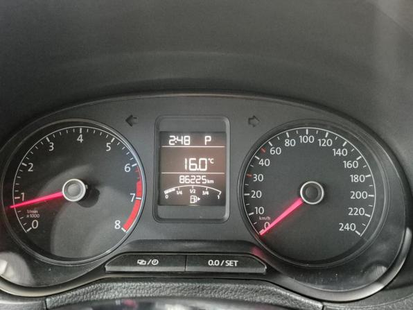 Volkswagen Polo V Рестайлинг с пробегом 2018 года, цена 1 360 000 рублей, 85000 км, седан, Автокод Объявления