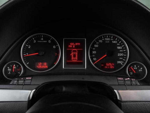 Audi A4 III (B7) с пробегом 2007 года, цена 1 009 000 рублей, 141195 км, седан, Автокод Объявления