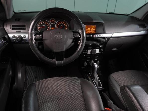 Opel Astra H Рестайлинг с пробегом 2008 года, цена 649 000 рублей, 149094 км, хэтчбек, Автокод Объявления