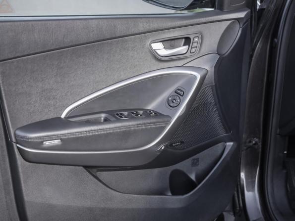 Hyundai Santa Fe III Рестайлинг с пробегом 2017 года, цена 2 249 000 рублей, 149899 км, внедорожник, Автокод Объявления