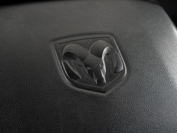 Dodge RAM IV (DS/DJ) с пробегом 2013 года, цена 3 780 000 рублей, 194324 км, offers.body_type.unknown, Автокод Объявления