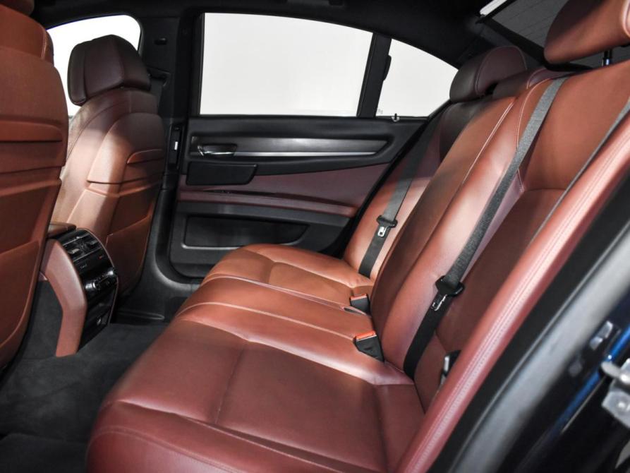 BMW 7 серии V (F01/F02/F04) Рестайлинг Санкт-Петербург  - изображение 13