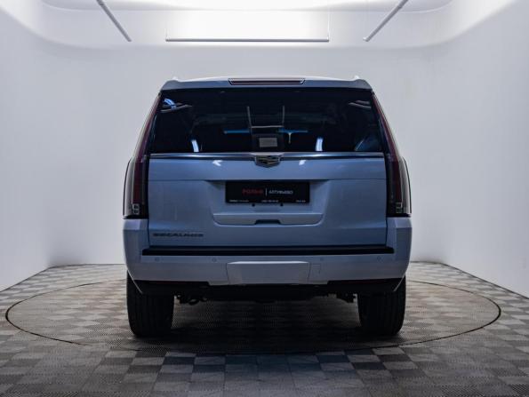Cadillac Escalade IV с пробегом 2016 года, цена 4 428 000 рублей, 76450 км, внедорожник, Автокод Объявления
