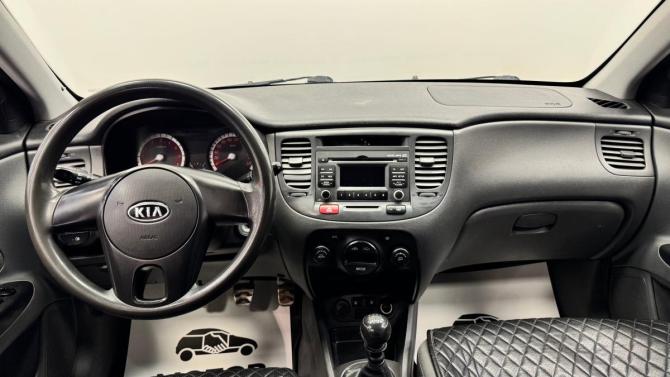 Kia Rio II Рестайлинг с пробегом 2010 года, цена 350 000 рублей, 234000 км, седан, Автокод Объявления