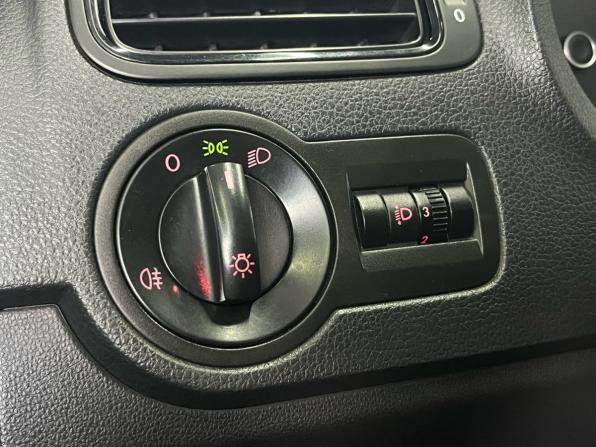 Volkswagen Polo V с пробегом 2011 года, цена 629 000 рублей, 287124 км, седан, Автокод Объявления