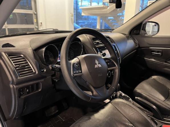 Mitsubishi ASX I с пробегом 2013 года, цена 1 100 000 рублей, 191149 км, внедорожник, Автокод Объявления