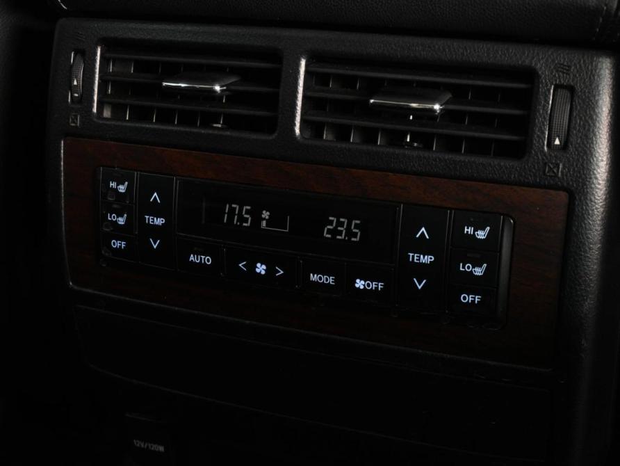 Toyota Land Cruiser 200 Series Рестайлинг 2 Ростов-на-Дону  - изображение 23