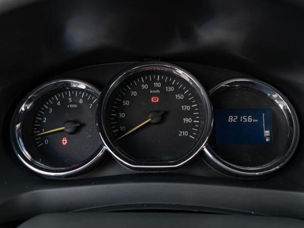 Renault Logan II Рестайлинг с пробегом 2018 года, цена 980 000 рублей, 82156 км, седан, Автокод Объявления