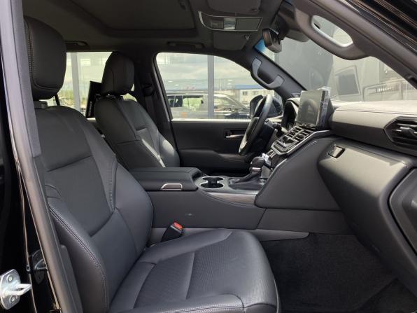 Новый Toyota Land Cruiser 300 Series 2025 года, цена 16 000 000 рублей, внедорожник, Автокод Объявления