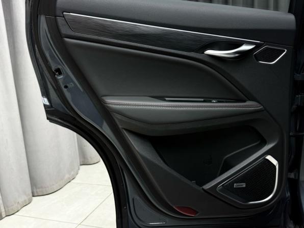 Geely Tugella I Рестайлинг с пробегом 2022 года, цена 2 999 000 рублей, 53516 км, внедорожник, Автокод Объявления