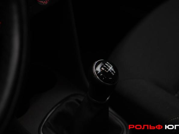 Volkswagen Polo V Рестайлинг с пробегом 2016 года, цена 998 000 рублей, 102774 км, седан, Автокод Объявления
