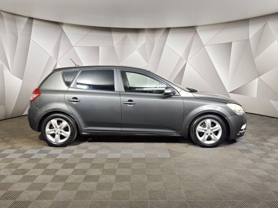 Kia Ceed I Рестайлинг Москва  - изображение 6