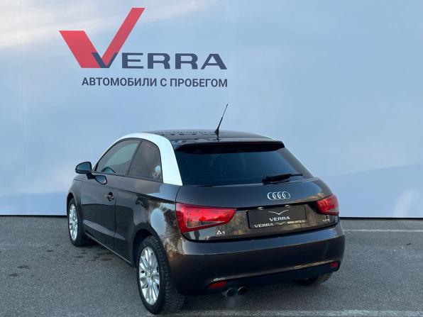 Audi A1 I (8X) с пробегом 2011 года, цена 690 000 рублей, 357766 км, хэтчбек, Автокод Объявления