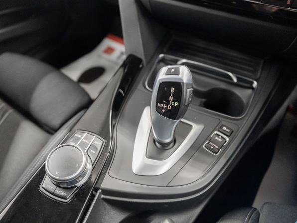 BMW 3 серии VI (F3x) Рестайлинг с пробегом 2017 года, цена 2 120 000 рублей, 34291 км, седан, Автокод Объявления