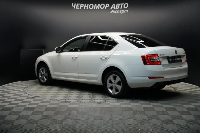 Skoda Octavia III (A7) с пробегом 2014 года, цена 1 590 000 рублей, 176800 км, лифтбек, Автокод Объявления
